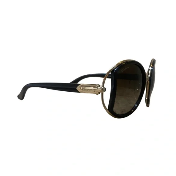 Beautiful Ferragamo black and gold rimmed sunglasses - Picture 3 of 5